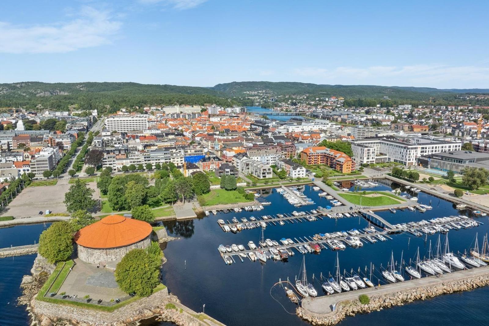 Kristiansand, Bystranda 59M2, 2 Soverom, 6 Senger Apartment Luaran gambar